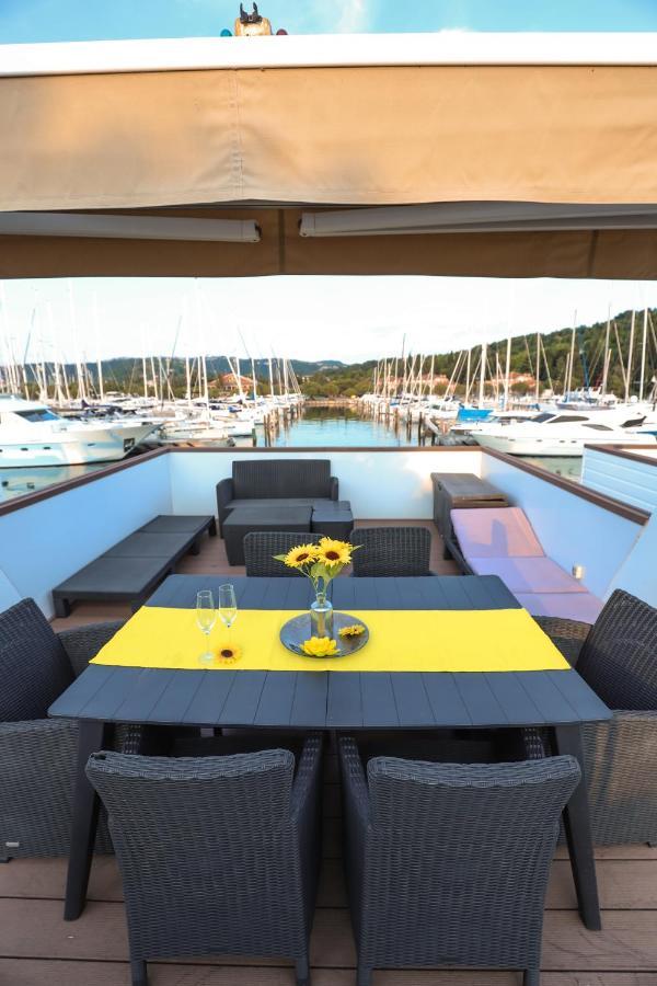Floating Sea House Soncek Apartment Portoroz Exterior photo
