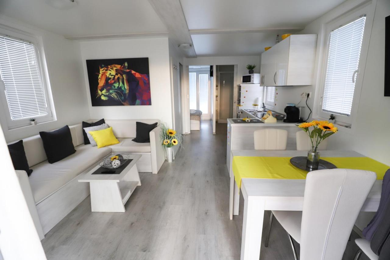 Floating Sea House Soncek Apartment Portoroz Exterior photo